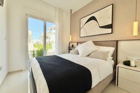 Huoneisto myytävänä Ciudad Quesada, Alicante, Espanja, 2 makuuhuonetta, 79 m2 No. 190158 - kuva 15