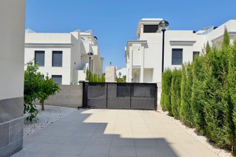 Huoneisto myytävänä Ciudad Quesada, Alicante, Espanja, 2 makuuhuonetta, 79 m2 No. 190158 - kuva 27