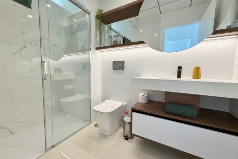 Huoneisto myytävänä Ciudad Quesada, Alicante, Espanja, 2 makuuhuonetta, 79 m2 No. 190158 - kuva 17