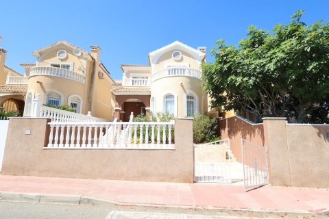 Villa zum Verkauf in Alicante, Spanien 3 Schlafzimmer, 86 m2 Nr. 190162 - Foto 2