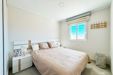 Appartamento in affitto a Punta Prima, Alicante, Spagna 2 camere da letto, 70 mq. N° 145245 - foto 3