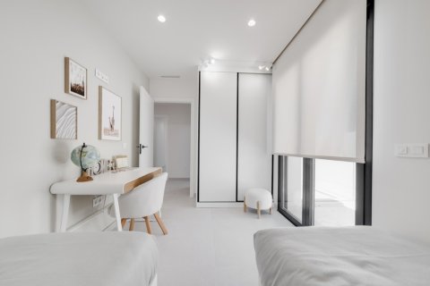 Villa for sale in Ciudad Quesada, Alicante, Spain 2 bedrooms, 101 sq.m. No. 145246 - photo 14