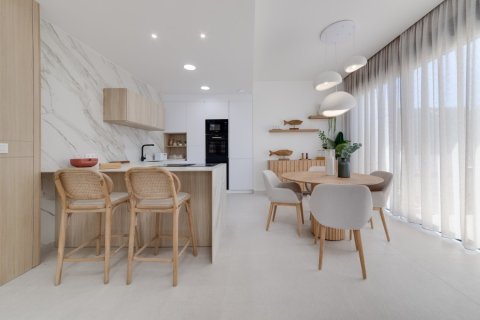 Villa for sale in Ciudad Quesada, Alicante, Spain 2 bedrooms, 101 sq.m. No. 145246 - photo 6