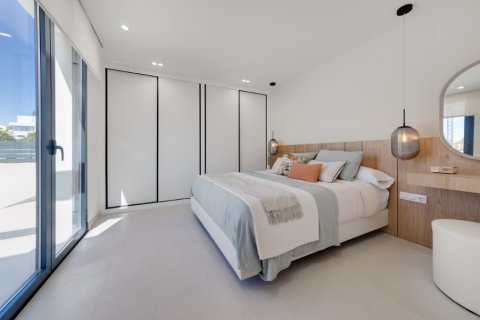 Villa for sale in Ciudad Quesada, Alicante, Spain 2 bedrooms, 101 sq.m. No. 145246 - photo 9