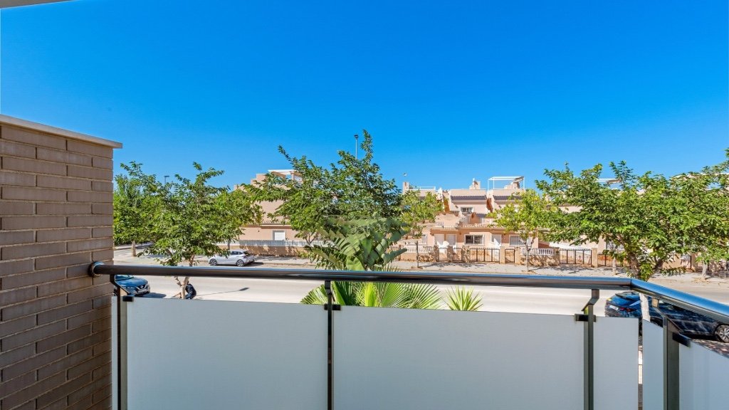 Townhouse in Torre de la Horadada, Alicante, Spain 3 bedrooms, 87 sq.m. No. 145247