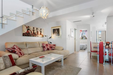 Rindu māja pārdošanā Torre de la Horadada, Alicante, Spānijā 3 istabas, 87 m2 Nr. 145247 - attēls 2