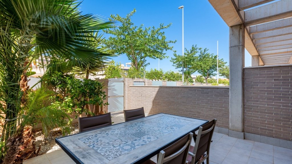 Townhouse in Torre de la Horadada, Alicante, Spain 3 bedrooms, 87 sq.m. No. 145247