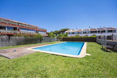 Apartamento en Ciutadella De Menorca, Menorca, España 3 dormitorios, 138 m2 No. 194078