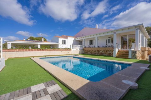 Villa en Mahon, Menorca, España 4 dormitorios, 183 m2 No. 194079