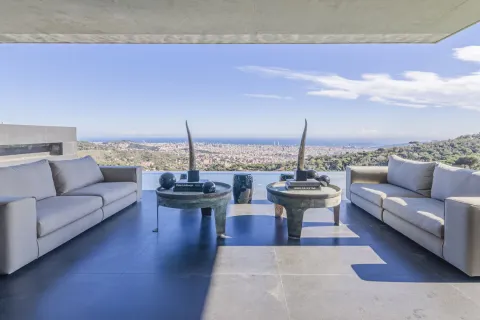 Продажа дома в Барселона, Испания 7 спален, 1450м2 №141101 - фото 4