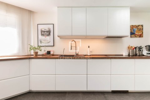 Villa for sale in Sant Cugat Del Valles, Barcelona, Spain 6 bedrooms, 638 sq.m. No. 150406 - photo 11