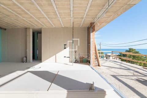 Villa in vendita a Castelldefels, Barcelona, Spagna 4 camere da letto, 440 mq. N° 150408 - foto 11