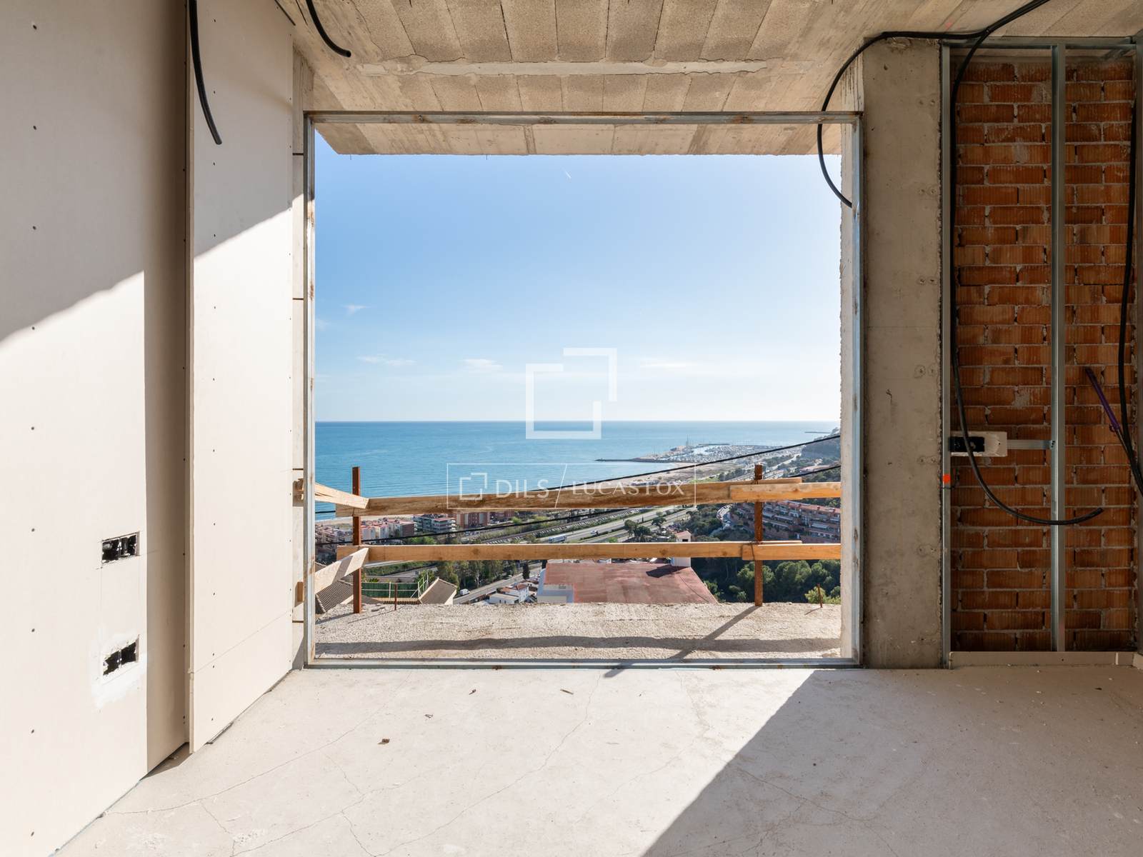 Willa w Castelldefels, Barcelona, Hiszpania 4 sypialnie, 440 mkw. nr 150408