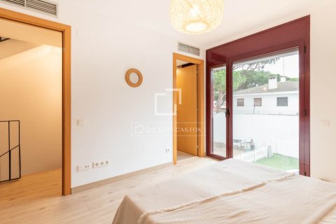 Villa in vendita a Castelldefels, Barcelona, Spagna 3 camere da letto, 190 mq. N° 150409 - foto 16