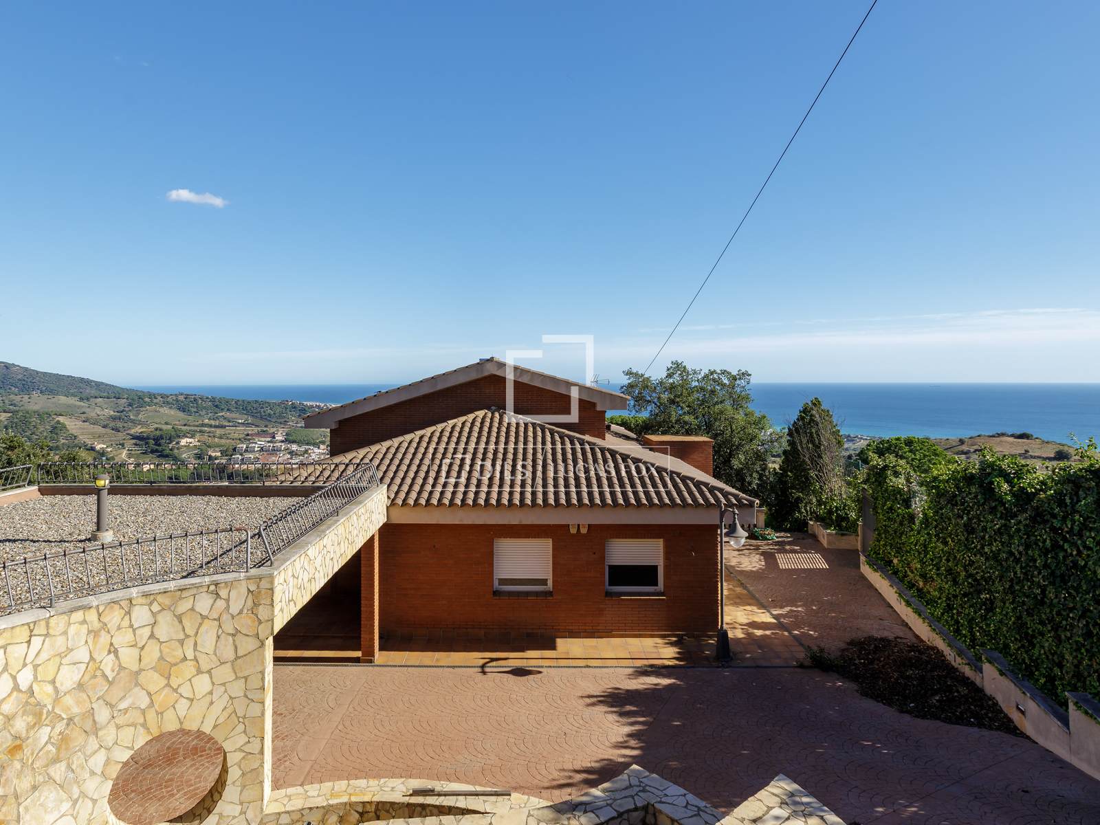 Villa a Alella, Barcelona, Spagna 3 camere da letto, 842 mq. N° 150411