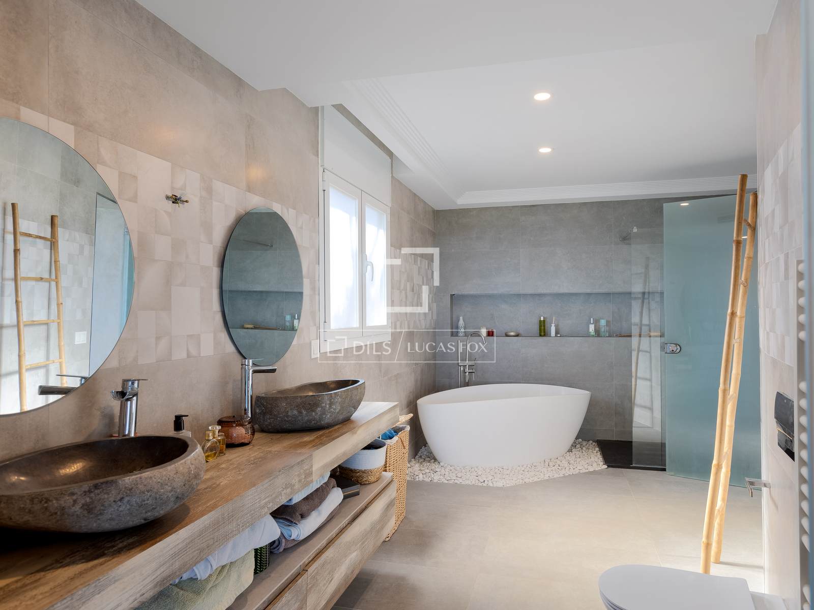 Villa a Alella, Barcelona, Spagna 3 camere da letto, 842 mq. N° 150411