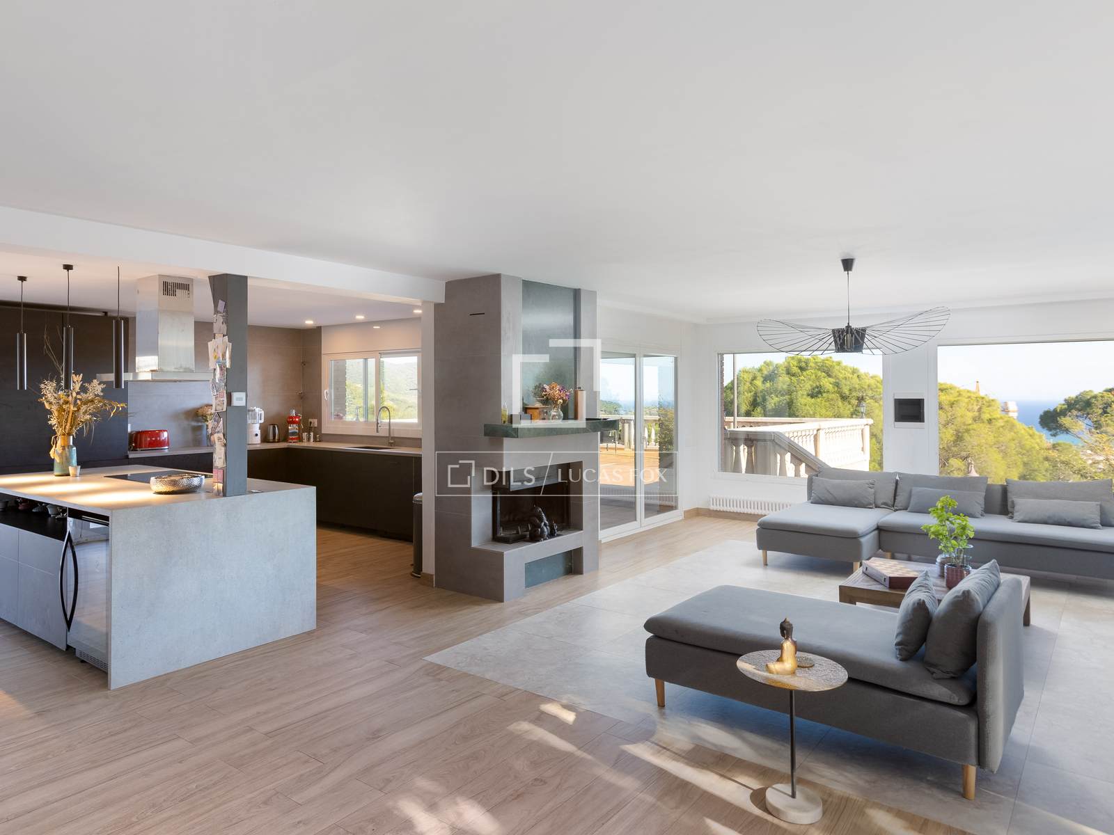 Villa a Alella, Barcelona, Spagna 3 camere da letto, 842 mq. N° 150411