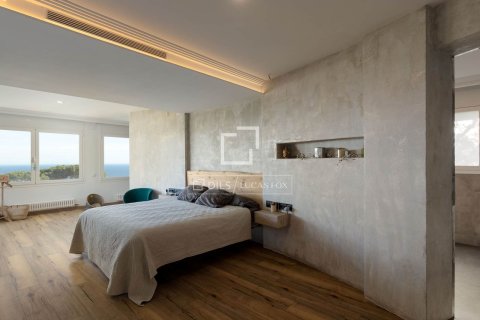 Villa for sale in Alella, Barcelona, Spain 3 bedrooms, 842 sq.m. No. 150411 - photo 21