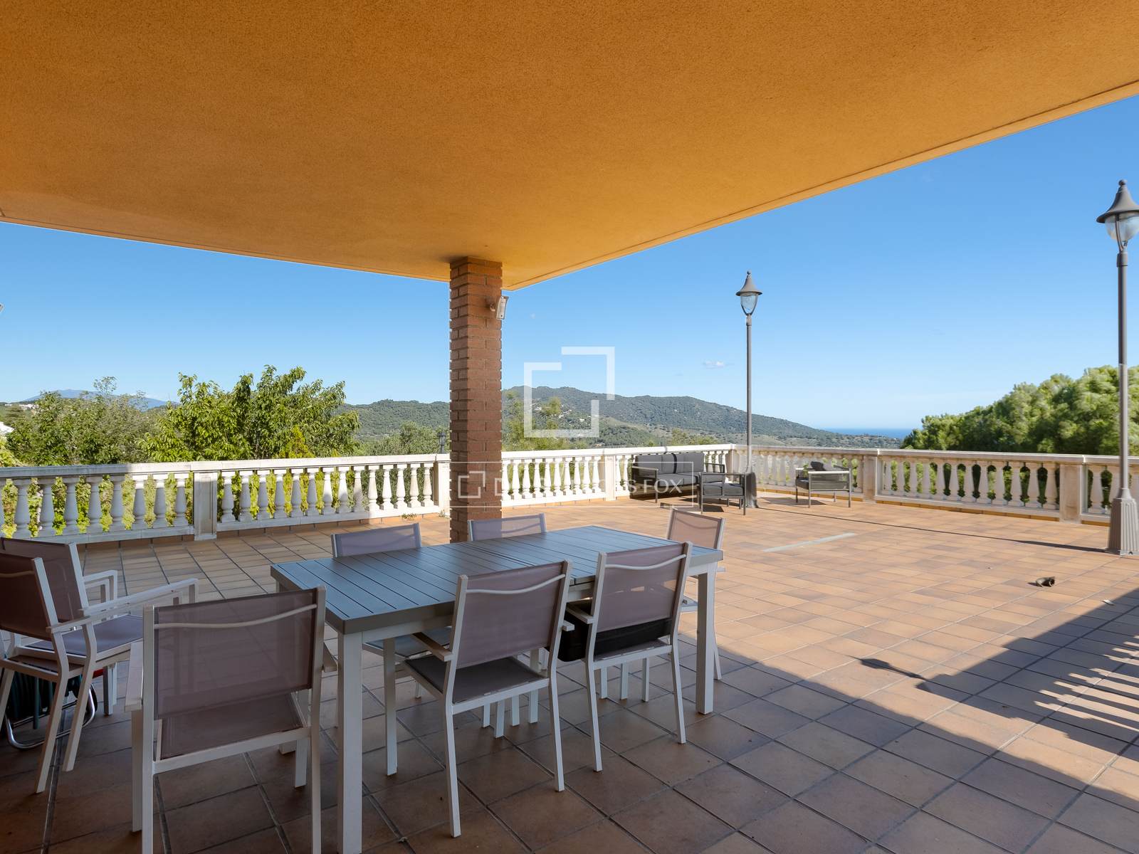 Villa a Alella, Barcelona, Spagna 3 camere da letto, 842 mq. N° 150411