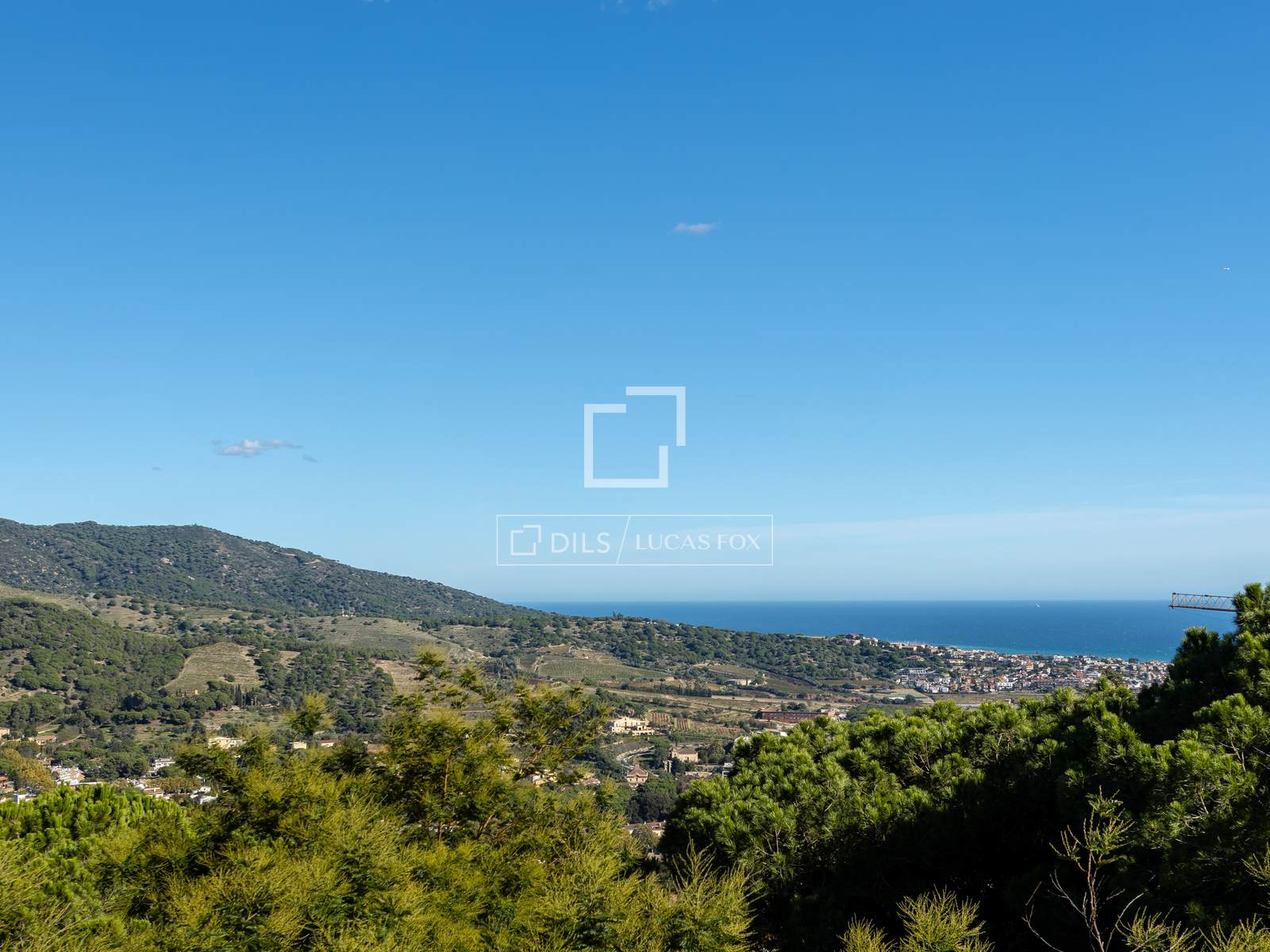 Villa a Alella, Barcelona, Spagna 3 camere da letto, 842 mq. N° 150411