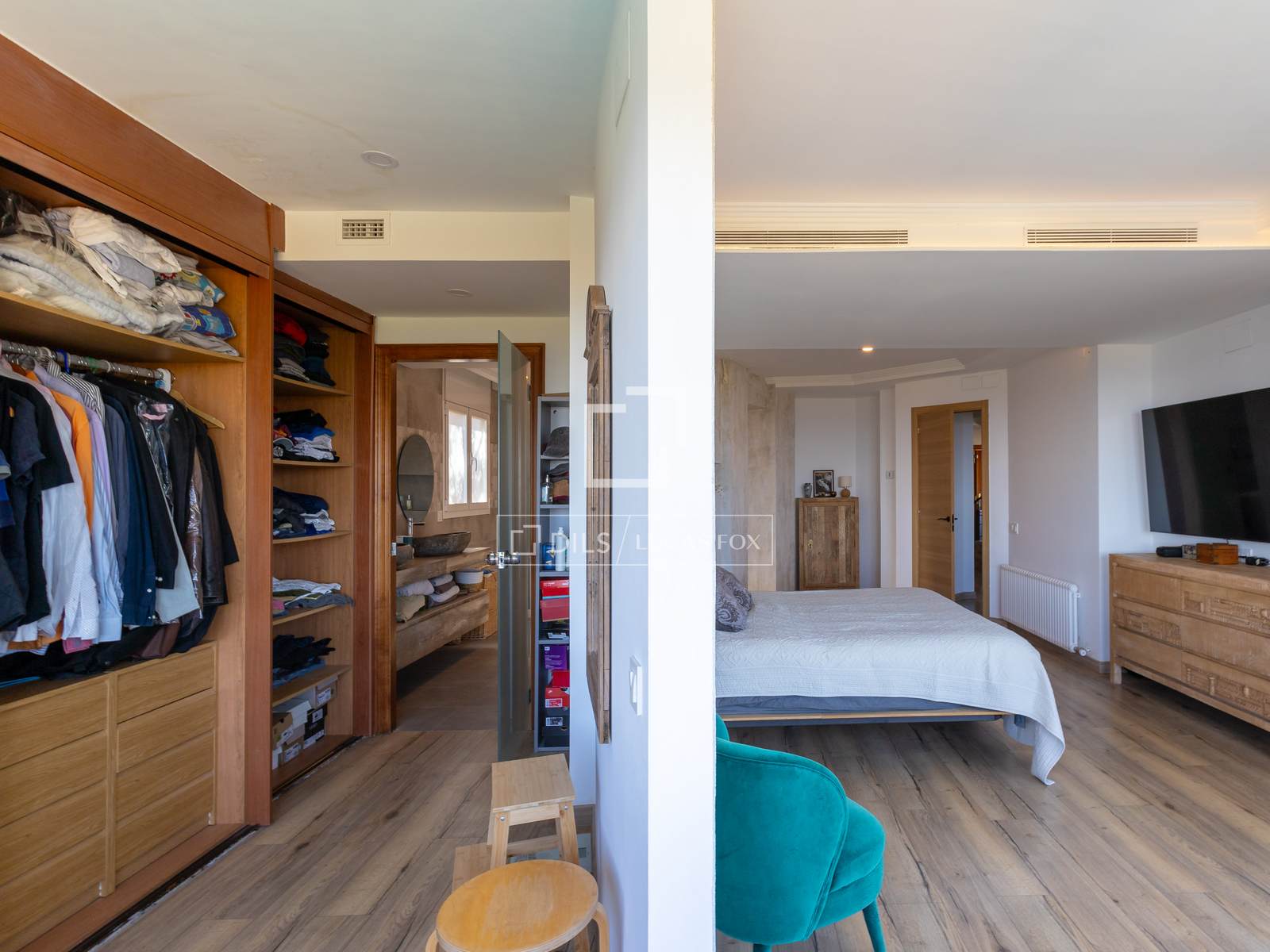 Villa a Alella, Barcelona, Spagna 3 camere da letto, 842 mq. N° 150411