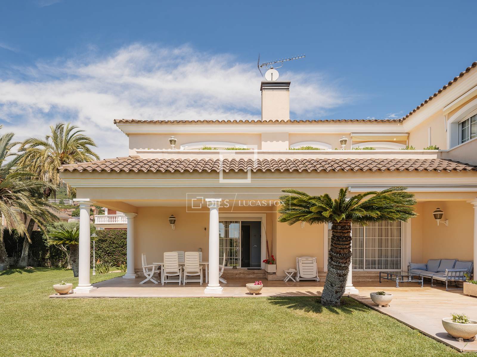 Villa i Vilassar de Dalt, Barcelona, Spanien 7 sovrum, 775 kvm. Nr. 150405