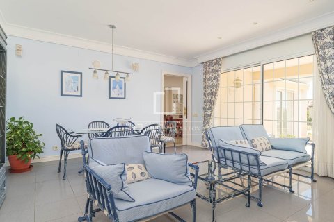 Villa for sale in Vilassar de Dalt, Barcelona, Spain 7 bedrooms, 775 sq.m. No. 150405 - photo 20