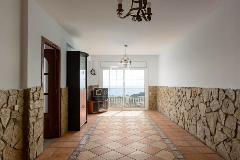 Villa for sale in Premia De Dalt, Barcelona, Spain 5 bedrooms, 495 sq.m. No. 150407 - photo 25