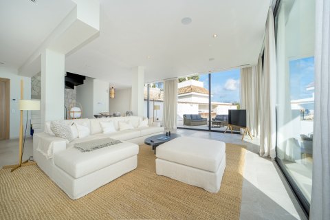 Продажа пентхауса в Иллет (Сес), Майорка, Испания 4 спальни, 292м2 №161149 - фото 9