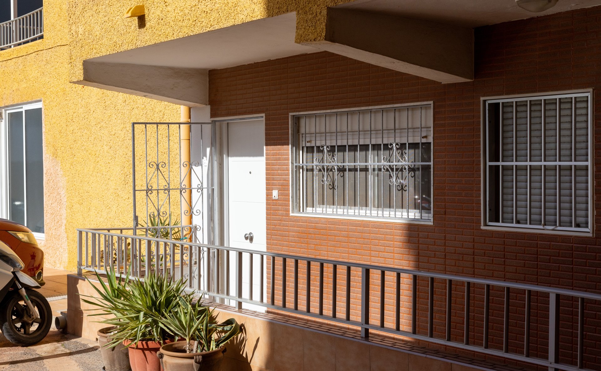 Apartamento en Punta Prima, Alicante, España 2 dormitorios, 85 m2 No. 183569