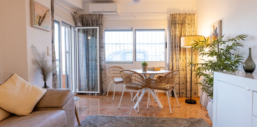Dzīvoklis Punta Prima, Alicante, Spānijā 2 istabas, 85 m2 Nr. 183569