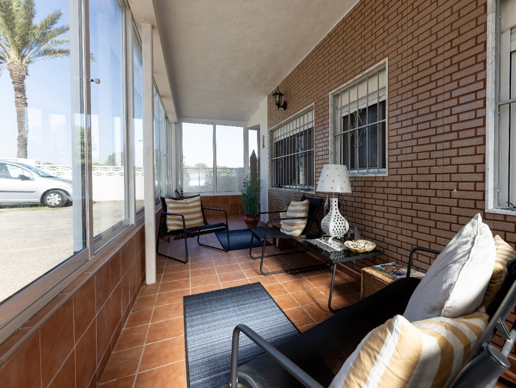 Apartamento en Punta Prima, Alicante, España 2 dormitorios, 85 m2 No. 183569