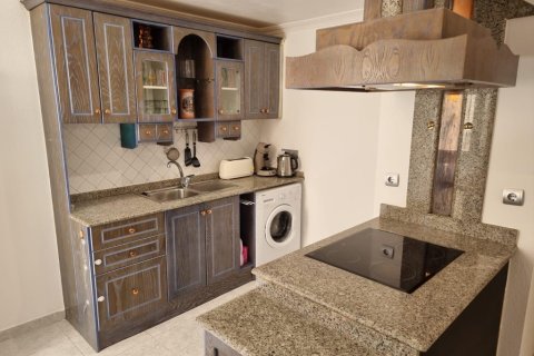 Wohnung zum Verkauf in Torrevieja, Alicante, Spanien 2 Schlafzimmer, 68 m2 Nr. 183574 - Foto 2