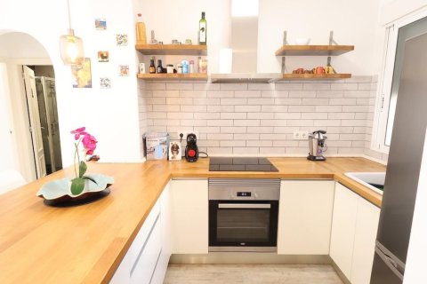 Apartment for sale in Guardamar del Segura, Alicante, Spain 2 bedrooms, No. 183573 - photo 4