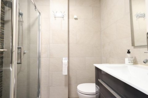 Apartment for sale in Guardamar del Segura, Alicante, Spain 2 bedrooms, No. 183573 - photo 12