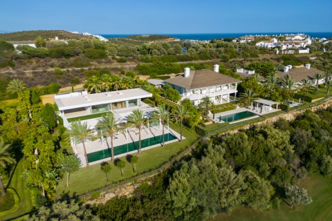 Villa for sale in Casares, Malaga, Spain 4 bedrooms, 578 sq.m. No. 174003 - photo 4