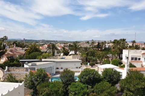 Villa till salu i Ciudad Quesada, Alicante, Spanien 4 sovrum, 295 kvm. Nr. 145532 - foto 5