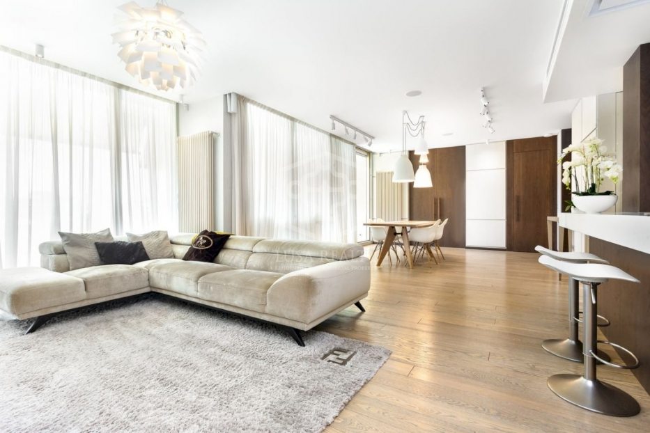 Appartamento a Barcelona, Spagna 4 camere da letto, 325 mq. N° 78276