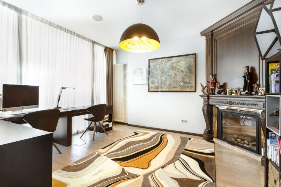 Appartamento a Barcelona, Spagna 4 camere da letto, 325 mq. N° 78276