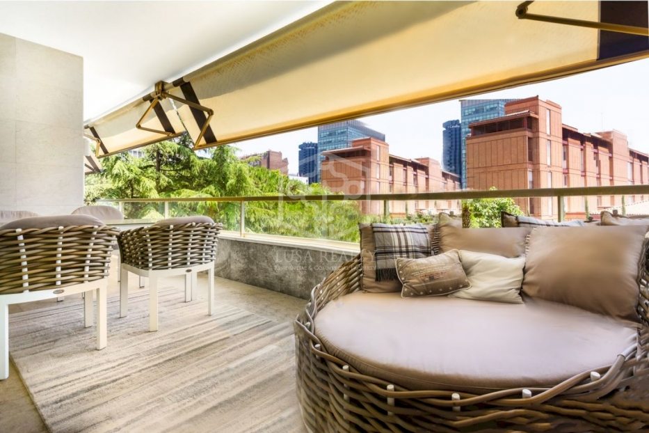 Appartamento a Barcelona, Spagna 4 camere da letto, 325 mq. N° 78276