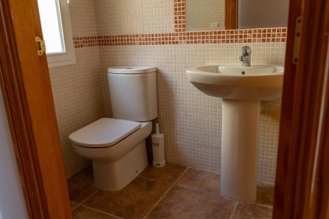 House à vendre à El Mascarat, Alicante, Espagne, 3 chambres, 145 m2 No. 165547 - photo 16