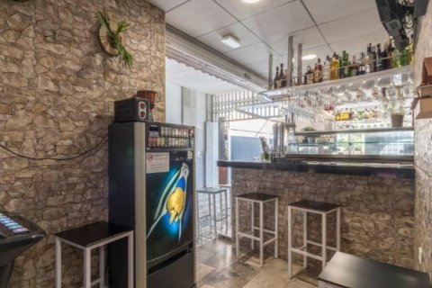 Liikekiinteistö myytävänä Alicante, Espanja , 72 m2 No. 165549 - kuva 2