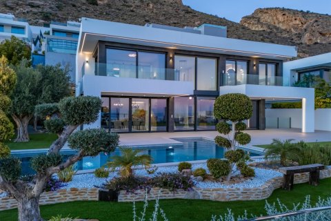 Villa in Finestrat, Alicante, Spain 7 bedrooms, 657 sq.m. No. 165548