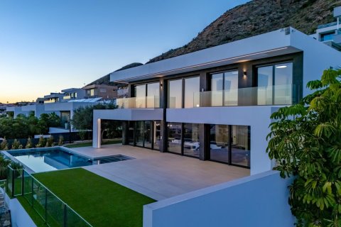 Villa zum Verkauf in Finestrat, Alicante, Spanien 7 Schlafzimmer, 657 m2 Nr. 165548 - Foto 30