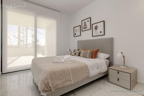 Lägenhet till salu Torrevieja, Alicante, Spanien 2 sovrum, 77 kvm. Nr. 132993 - foto 9