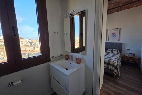 Apartment for sale in Barcelona, Spain 1 bedroom, 88 sq.m. No. 160717 - photo 21