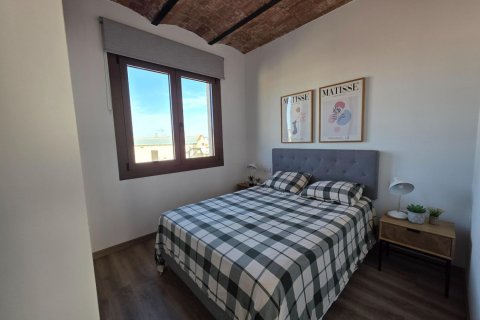 Apartment for sale in Barcelona, Spain 1 bedroom, 88 sq.m. No. 160717 - photo 16