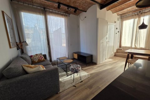 Apartment for sale in Barcelona, Spain 1 bedroom, 88 sq.m. No. 160717 - photo 3