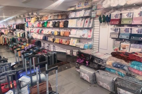 Gewerbeimmobilien in Barcelona, Spanien 226 m2 Nr. 160716