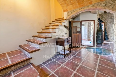 Продажа дома в Агульяна, Герона, Испания 3 спальни, 404м2 №157671 - фото 20
